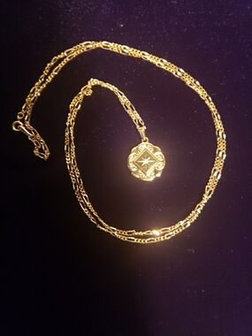 Avon Sparkle Initial Goldtone 32" Necklace Initial "B" Rhinestone Pendant NEW